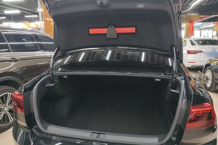 Used Volkswagen Magotan 2020 330TSI DSG Luxury Edition
