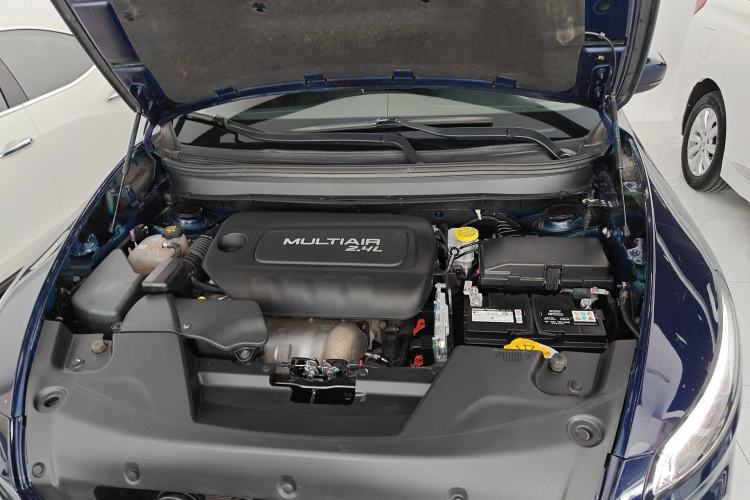 Used  Cherokee 2017 2.4L Leading Smart Edition
