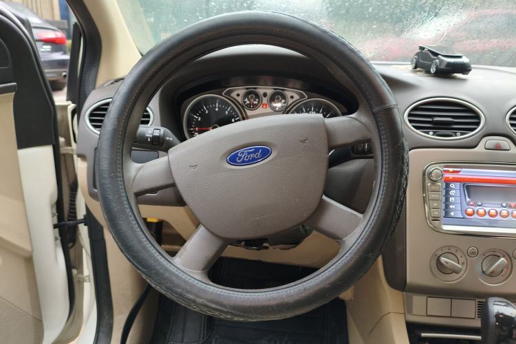 Used Ford Focus 2013 Sedan Classic 1.8L Automatic Millionth Anniversary Edition
