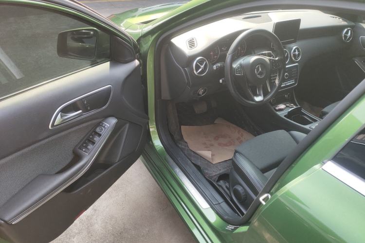 Used Mercedes-Benz A-Class 2017 Revised A 200 Dynamic Edition
