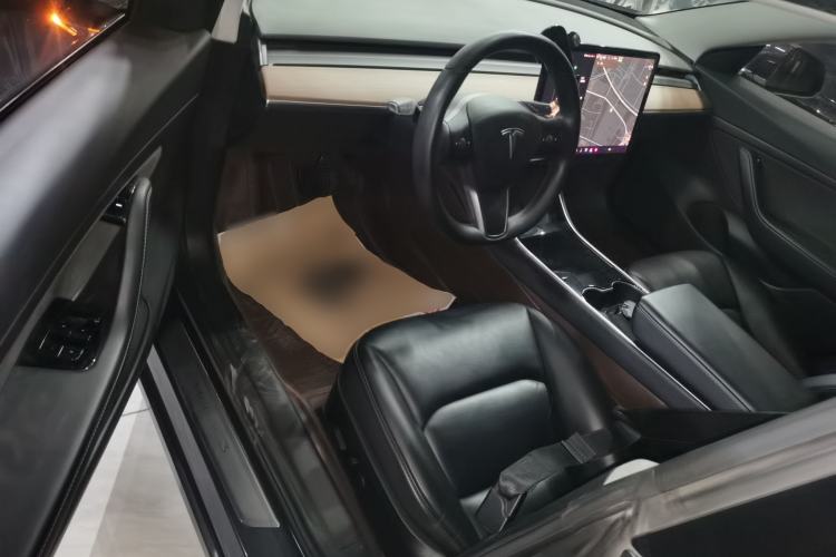 Used Tesla Model 3 2019 Standard Range Rear-Wheel Drive Upgraded Version (52 kWh)
