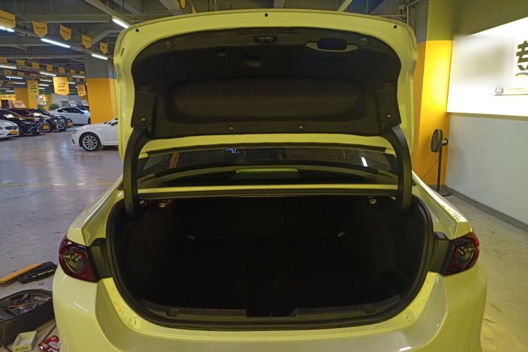 Used Mazda Mazda 3 Axela 2023 2.0L Automatic Zhiqing Edition