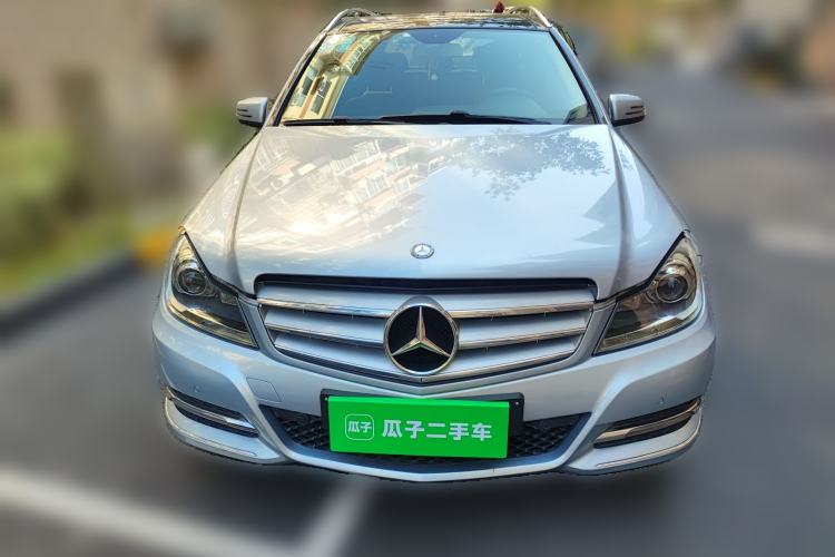 Used Mercedes-Benz C-Class (Import) 2011 C 200 Fashion Travel Edition
