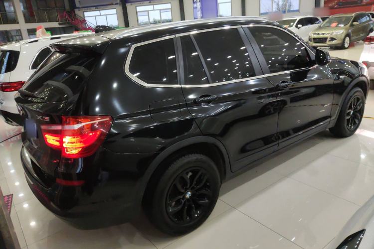 Used BMW X3 2016 xDrive20i Leading Model 5 Seats
