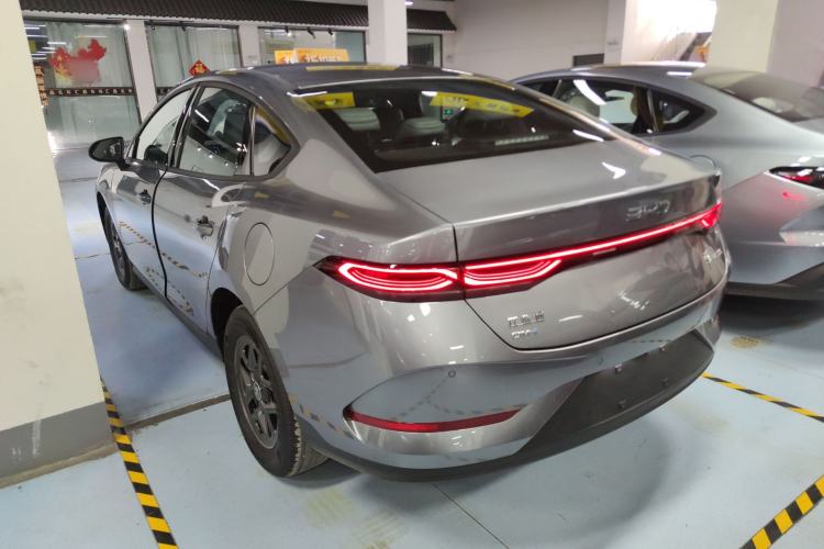 Used BYD Qin PLUS 2025 DM-i Smart Drive 55KM Leading Model
