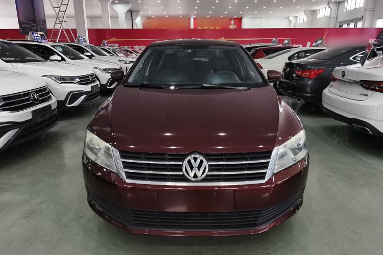 Used Volkswagen Lavida 2013 Revised Classic 1.6L Automatic Fashion Edition
