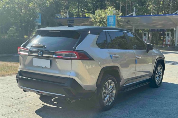 Used Toyota Wildlander 2020 Dual-Engine 2.5L E-CVT Two-Wheel Drive Luxury Edition
