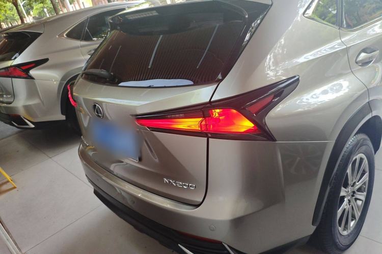 Used Lexus NX 2018 200 Front-Wheel-Drive X-Trail Version China V Standard
