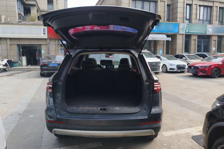 Used BYD Song Pro 2019 1.5T Automatic Elite Edition
