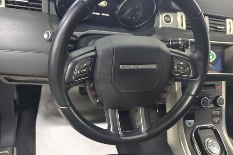 Used Land Rover Range Rover Evoque 2015 2.0T Five-Door Zhiyao Edition
