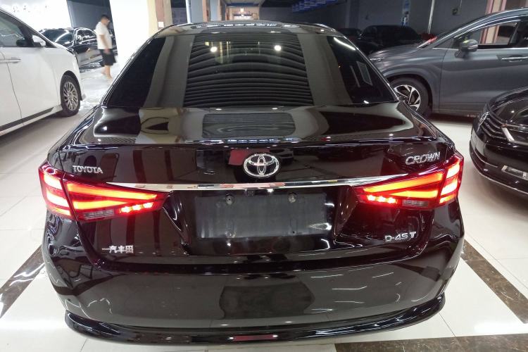 Used Toyota Crown 2017 2.0T Sport Edition
