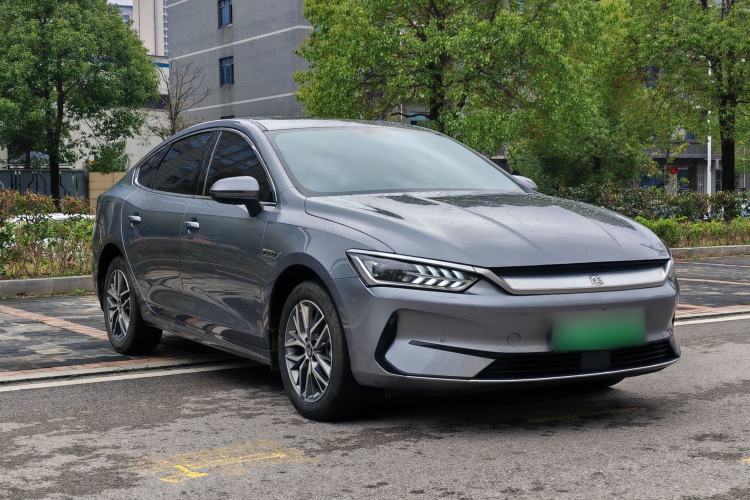 Used BYD Qin PLUS 2024 Honor Edition EV 420KM Beyond Model