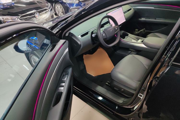 Used XPeng MONA M03 2024 620 with Ultra-Long Range
