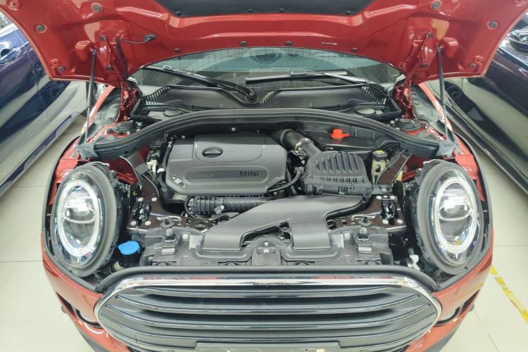 Used  Clubman 2021 1.5T COOPER Connoisseur
