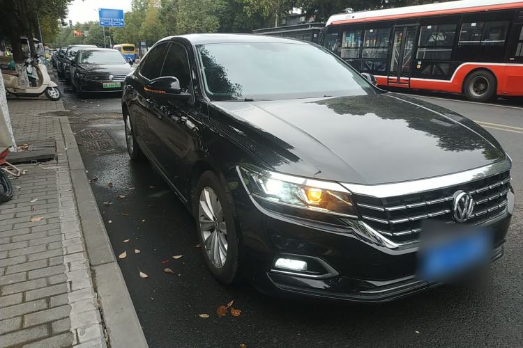 Used Volkswagen Passat 2019 330TSI Elite Edition China VI
