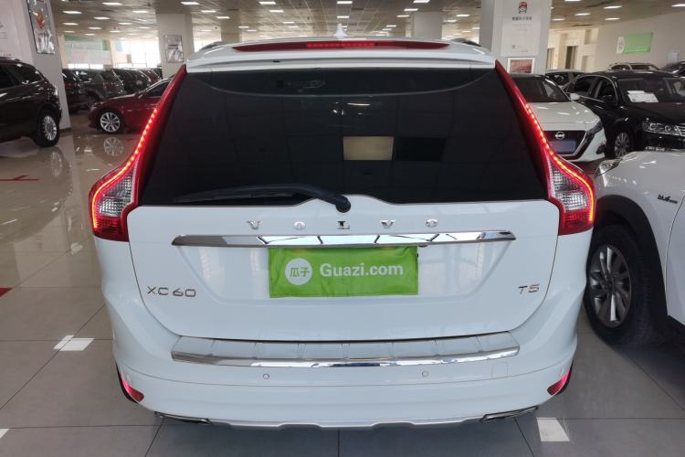 Used Volvo XC60 2014 T5 Zhiya Edition
