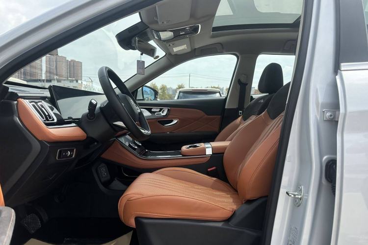 Used  Shanhai L7 2024 1.5T 120km ULTRA 7-Seater
