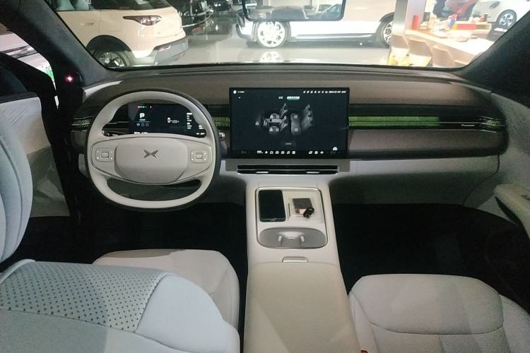 Used XPeng G6 2025 625 Long-Range Max Flagship Edition
