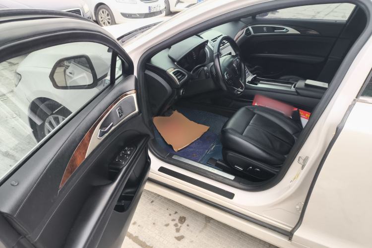 Used Lincoln MKZ 2017 2.0T Luxury Edition
