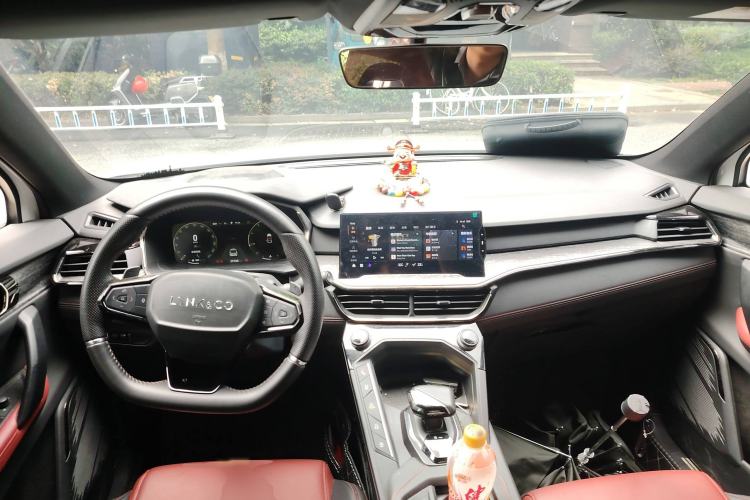 Used Lynk & Co 06 2020 1.5T JinPro model
