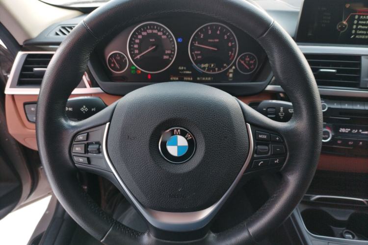 Used BMW 3 Series 2016 320Li Luxury Design Package
