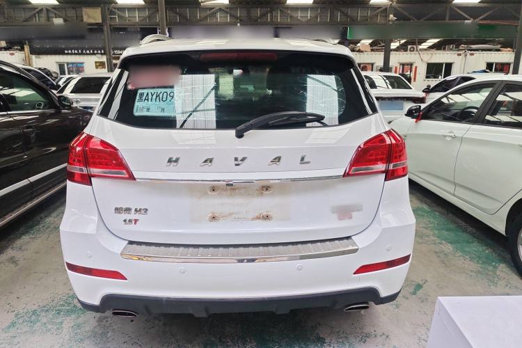 Used Haval H2 2016 Red-Label 1.5T Manual Two-Wheel Drive Luxury Model
