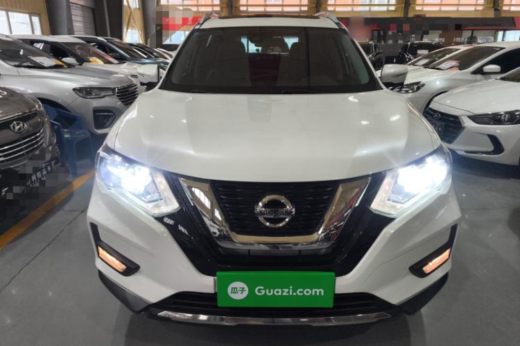 Used Nissan X-Trail 2019 2.0L CVT Smart Connect Comfort Edition 2WD
