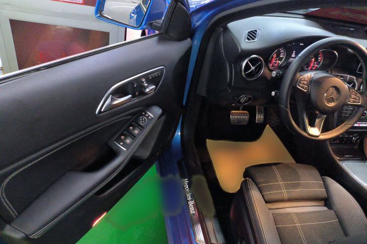 Used Mercedes-Benz A-Class 2017 A 200 Fashion Model
