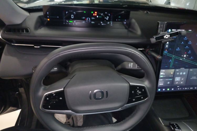 Used  A05 2024 Truly Delicious Version 70" Beyond-Grade Edition
