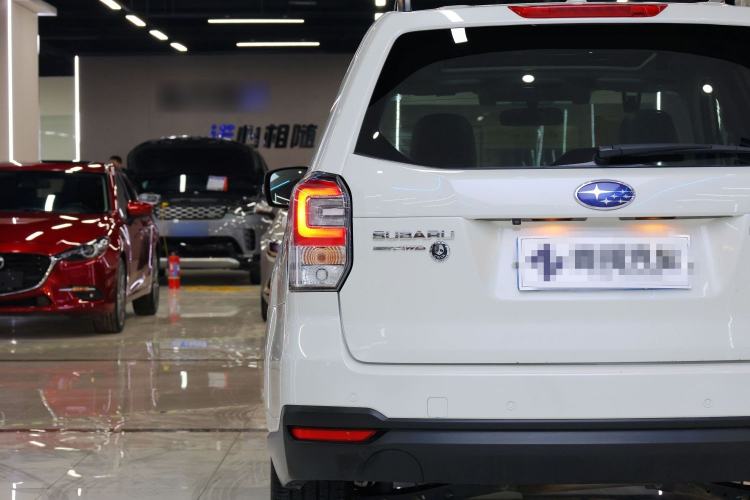 Used Subaru Forester 2018 2.5i Luxury Navigation Edition with EyeSight
