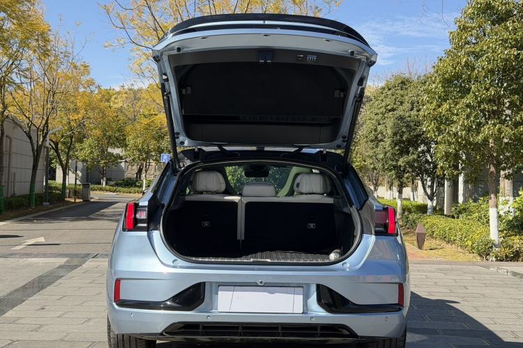 Used Zeekr 001 2023 YOU Edition 100 kWh
