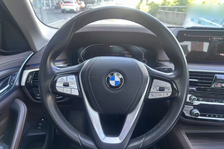 Used BMW 5 Series New Energy 2020 Mileage Upgrade Version 530Le Luxury Package