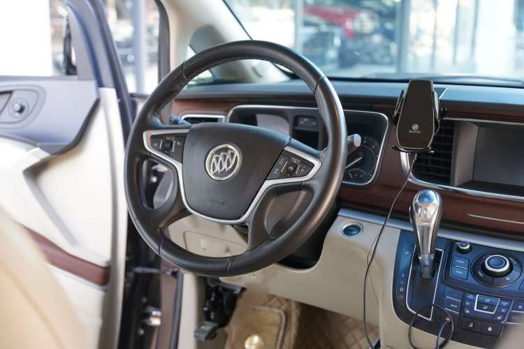 Used Buick GL8 2017 25S Prestige Version China V Standard
