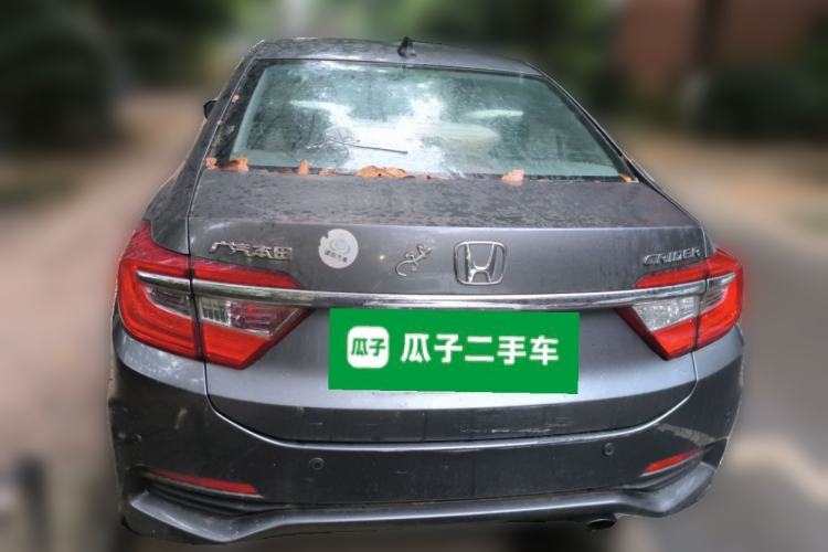 Used Honda Crider 2013 1.8L automatic luxury edition
