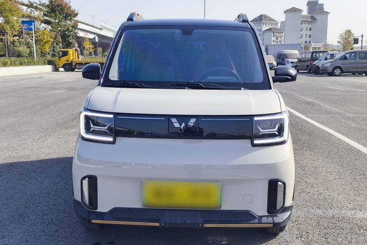 Used Wuling Hongguang MINIEV 2022 GAMEBOY 200km Gaming Edition with Lithium Iron Phosphate
