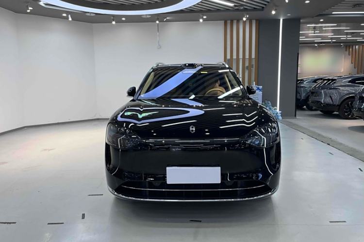 Used Hima AITO M9 2025 Extended-Range Ultra Version 52 kWh 6-Seater
