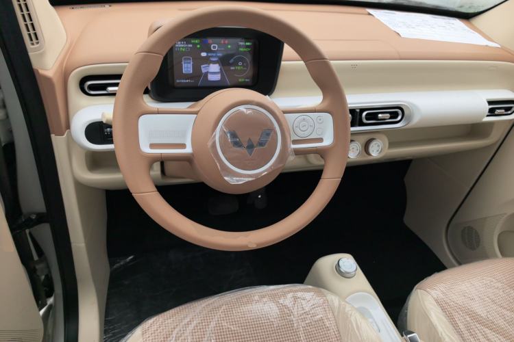 Used Wuling Hongguang MINIEV 2024 3rd Generation 215km Youth Edition