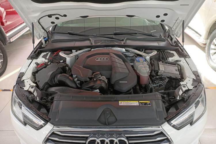 Used Audi A4L 2018 30th Anniversary Edition 30 TFSI Ambition Model