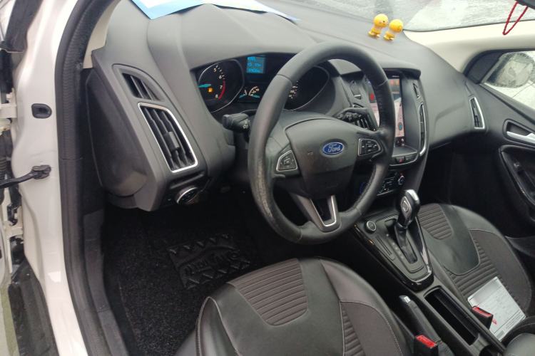 Used Ford Focus 2017 Sedan 1.6L Automatic Fashion Edition Smart Drive Version