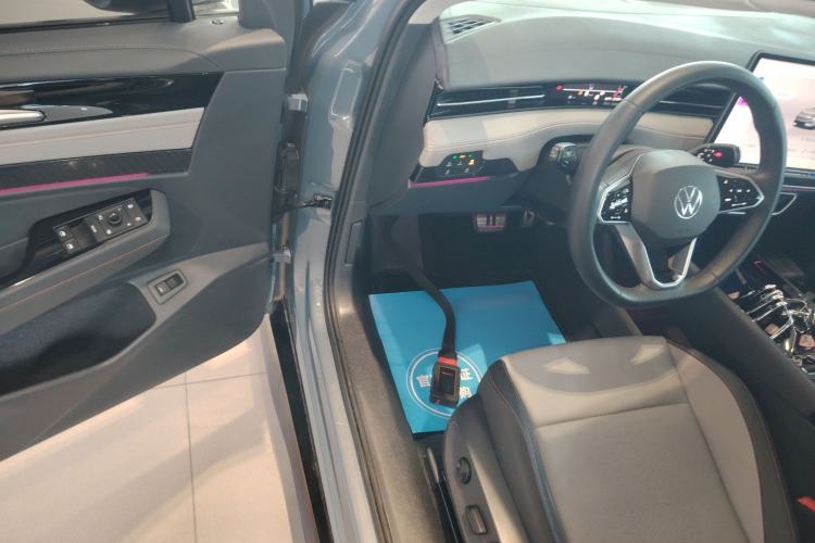 Used Volkswagen ID.7 VIZZION 2024 AIR model
