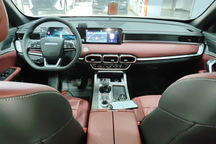 Used JETOUR X70 PLUS 2024 Champion Edition 1.5T DCT Champion MAX 7-Seater
