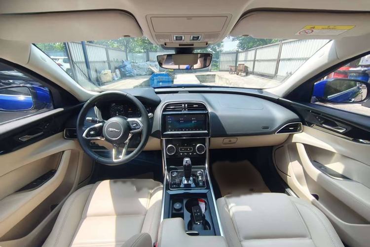 Used Jaguar XEL 2020 2.0T 250 PS SE Tech-Elegant Edition
