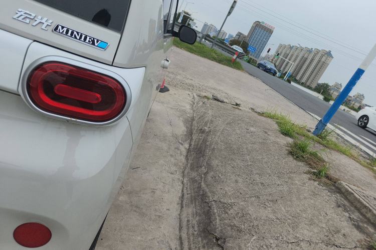 Used Wuling Hongguang MINIEV 2024 3rd Generation 215km Youth Edition
