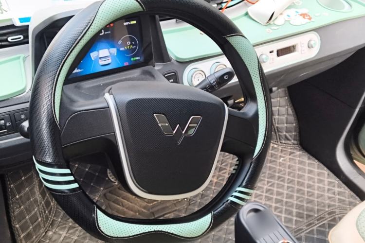 Used Wuling Hongguang MINIEV 2022 Macaron Fashion Model Lithium Iron Phosphate
