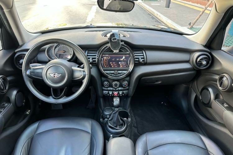 Used  MINI 2015 1.2T ONE Five-Door Edition
