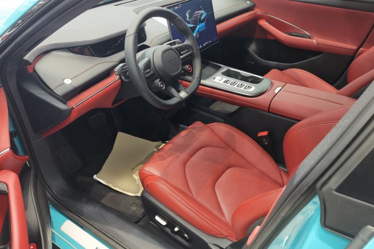 Used  SU7 2024 Rear-Drive Ultra-Long Range Advanced Pro-Level Intelligent Driving Version