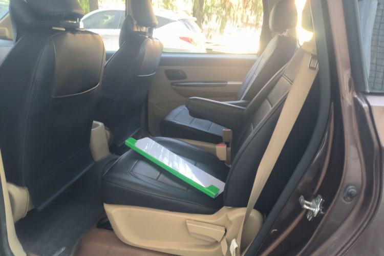 Used Wuling Hongguang 2015 1.5L S1 Standard China V-Emission Standards
