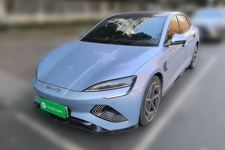 Used BYD Seal 2022 700 km Long-Range Rear-Wheel-Drive Version
