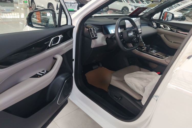 Used Geely Auto FX11 2025 4th Generation 1.5TD DCT – The Start
