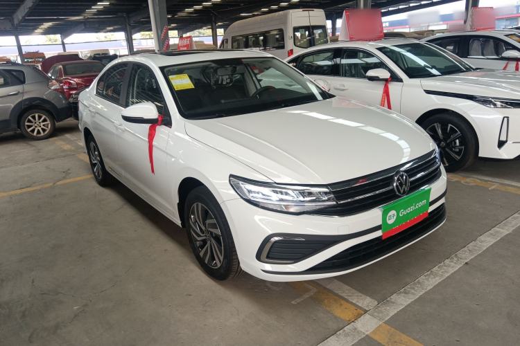 Used Volkswagen Bora 
